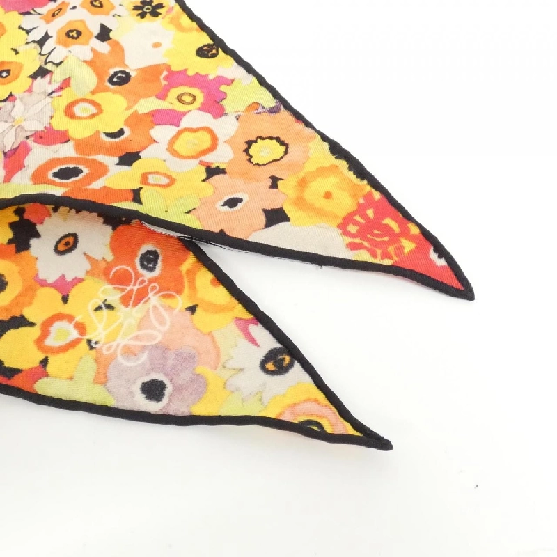 LOEWE F811487×17 Khăn quàng - Hàng hiệu Chính hãng 772464