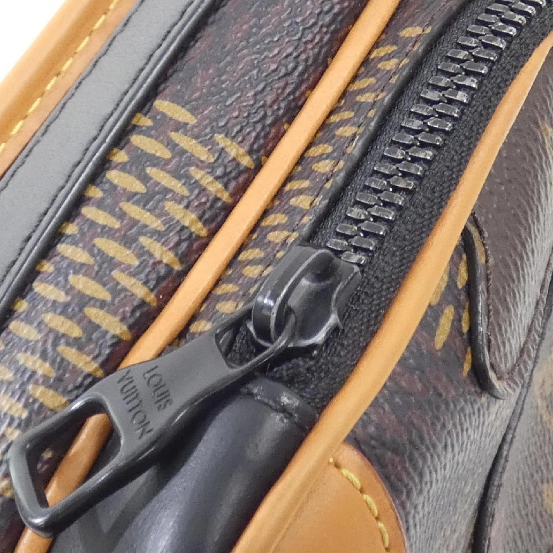 Túi đeo chéo Louis Vuitton Damier Giant (LV Squared) Amazon Messenger N40357 613333