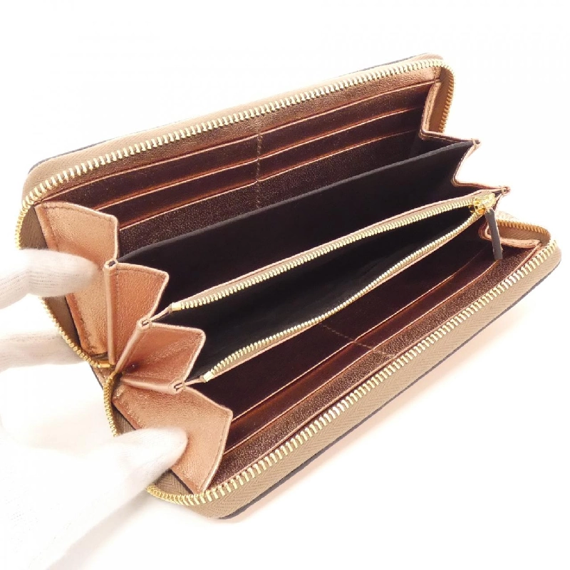 Ví Gucci GG MARMONT 456117 EYZAG 622864