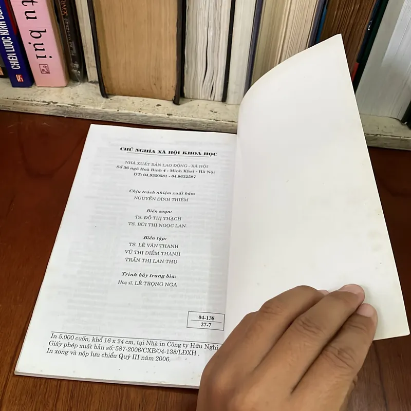II Giáo Trình: Chủ Nghĩa Xã Hội Khoa Học - Viện Đại Học Mở Hà Nội - 2006 565035