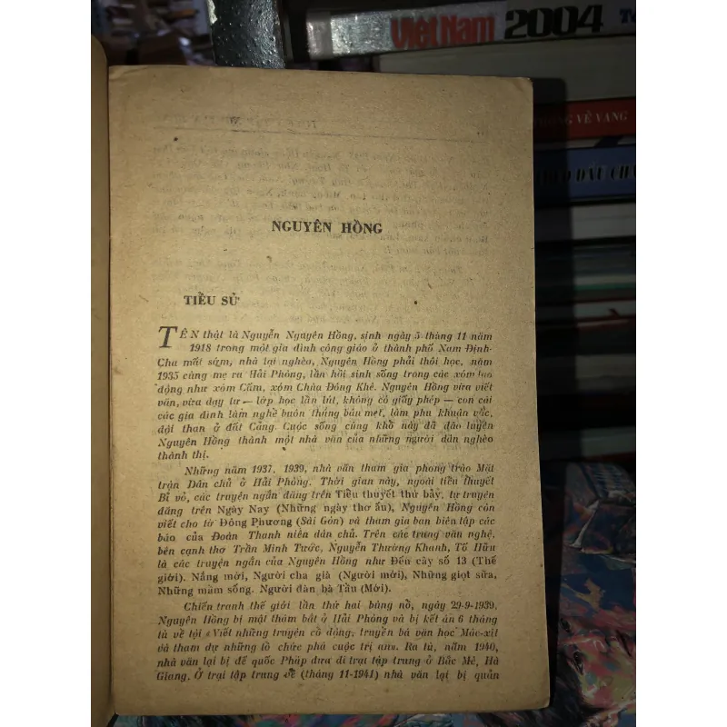 Tuyển tập Nguyên Hồng 1 973368