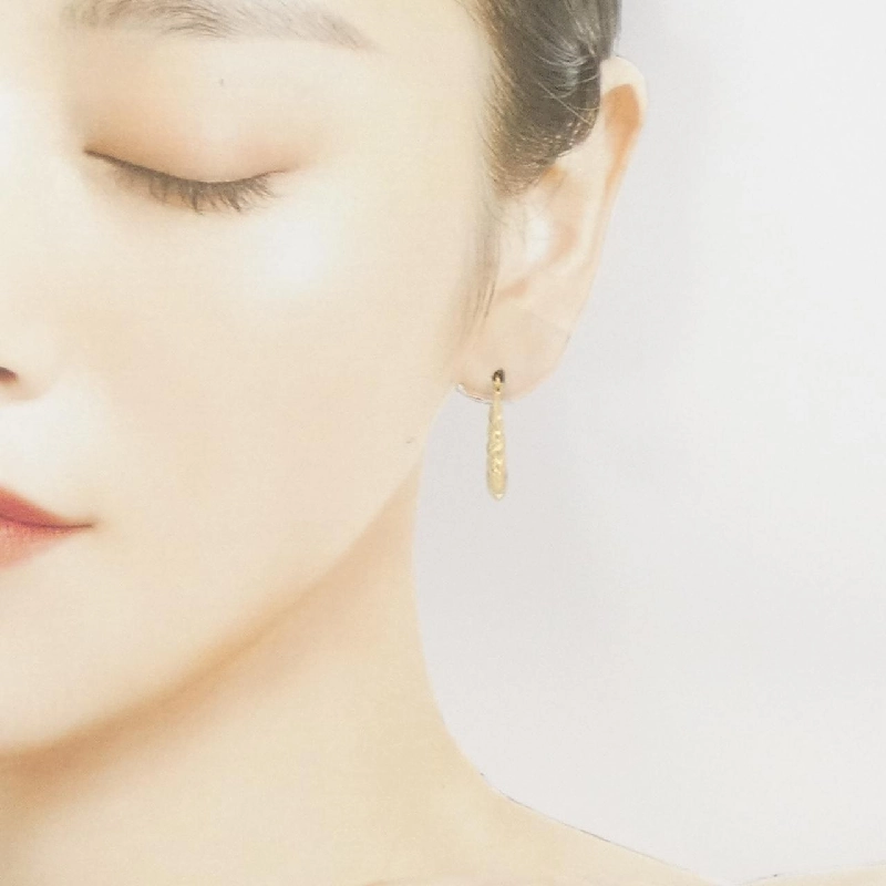 ウノアエレ 750YG Bông tai - Hàng hiệu Authentic 843815