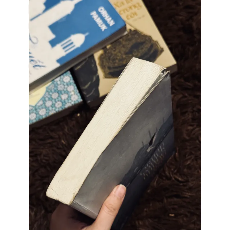 Những màu khác - Orhan Pamuk 994197