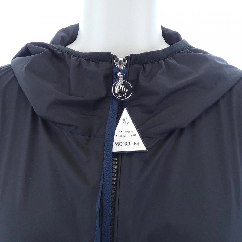 Áo khoác MONCLER FEGEO - Hàng hiệu Chính hãng 822512