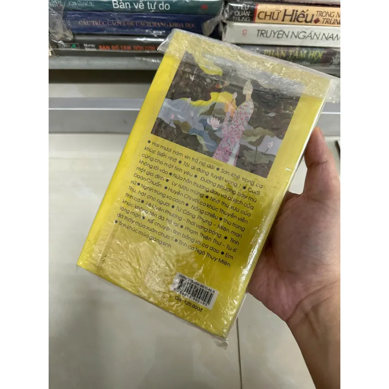 Những bóng hồng trong âm nhạc - Trương Văn Khoa (Bìa mềm) 568207