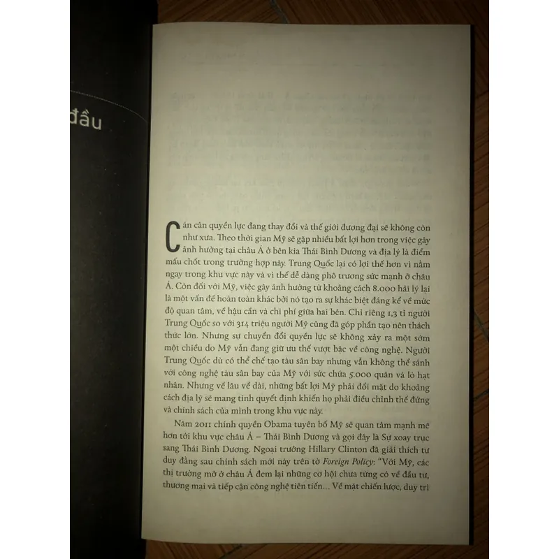 Ông già nhìn ra thế giới  687935