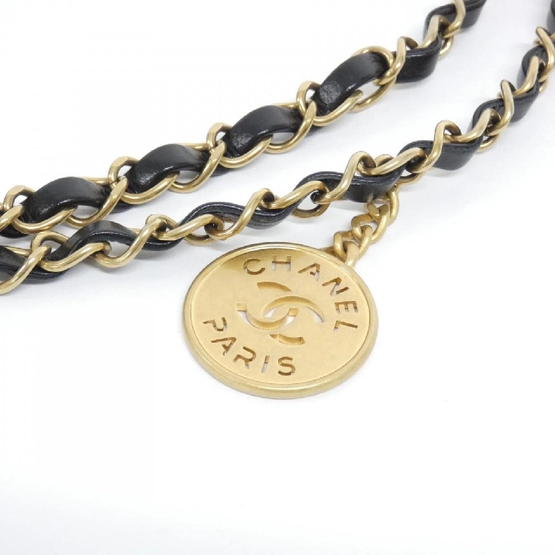 Chanel Chanel22 Dòng AS3260 Túi đeo vai 609971