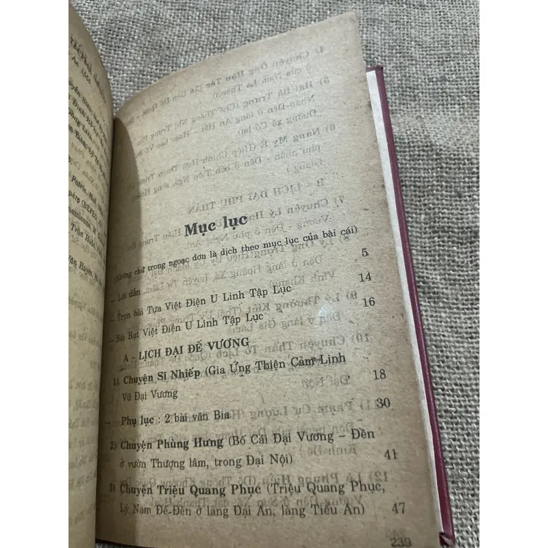 Việt điện u linh- sách đóng bìa xưa  714644