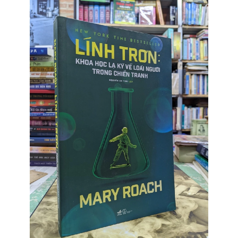 Lính trơn: Khoa học lạ kỳ về loài người trong chiến tranh - Mary Roach 125060