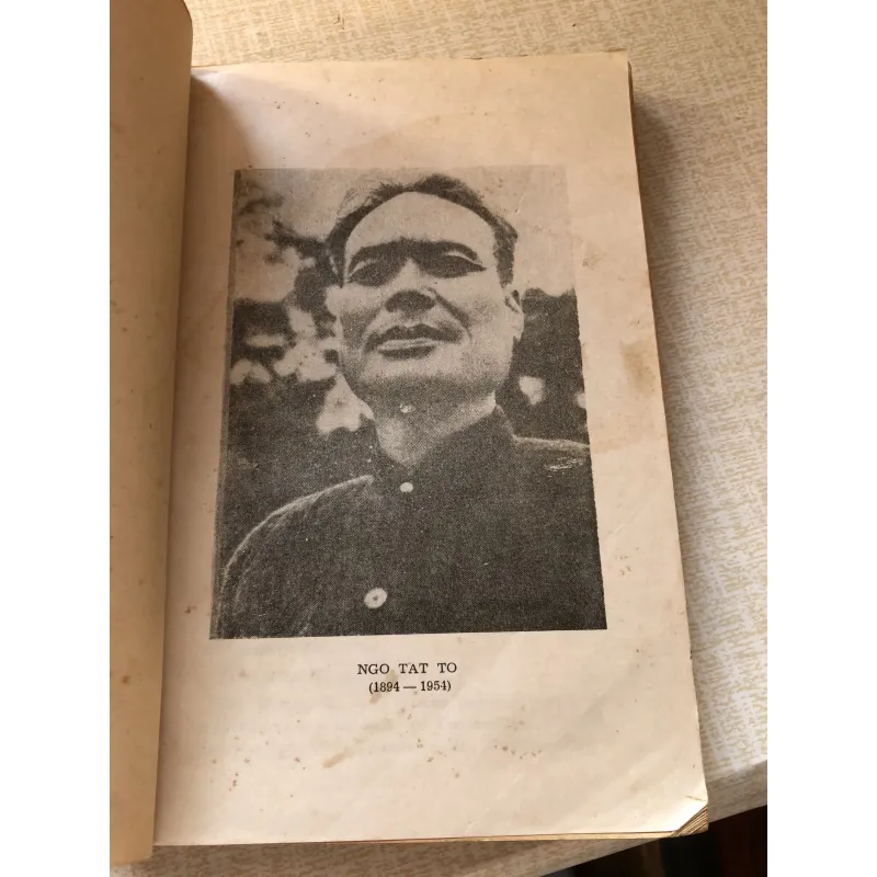 When the light is out-Ngô Tất Tố 961392