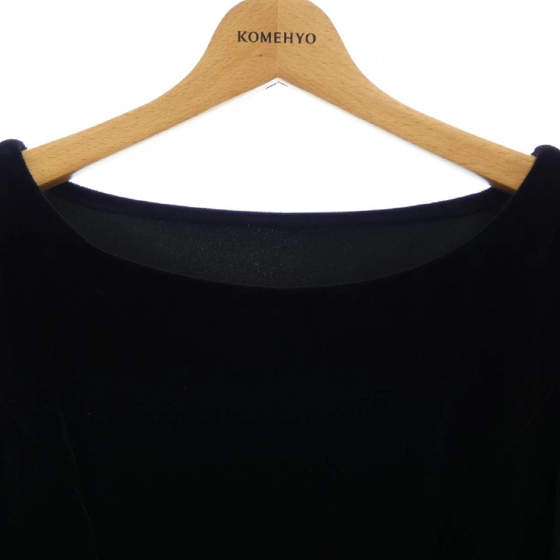 VELOUR NOIR 36304-VSTFG202V Top - Hàng hiệu Authentic 823966