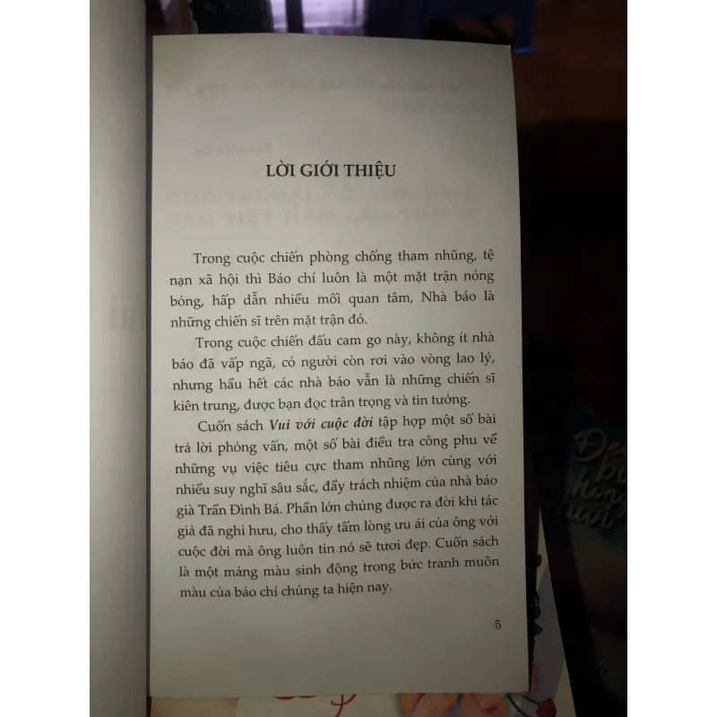 Vui với cuộc đời - Trần Đình Bá 1028059