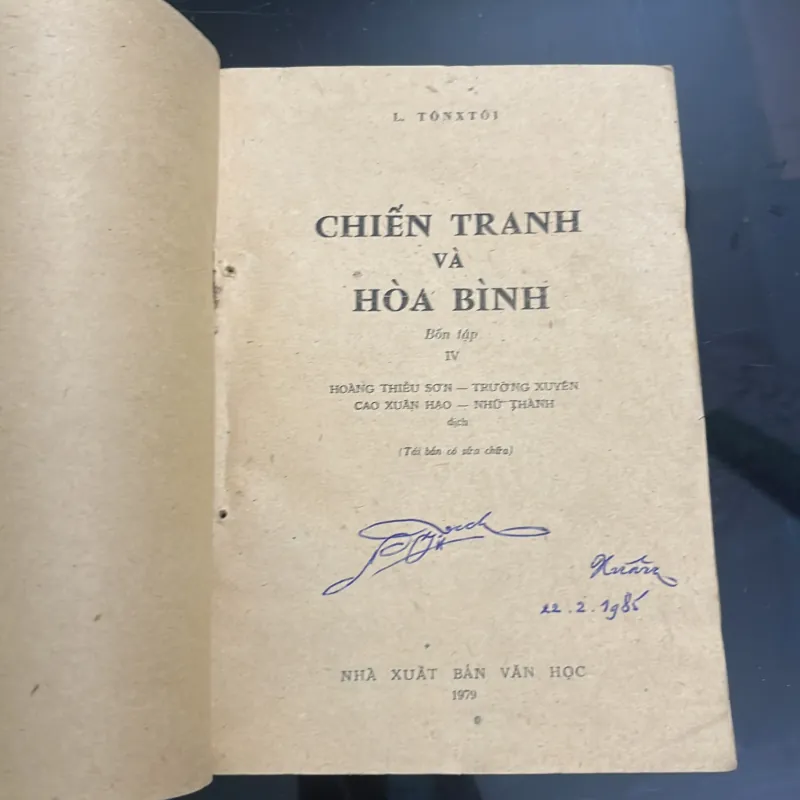 Chiến tranh và hòa bình 1006943