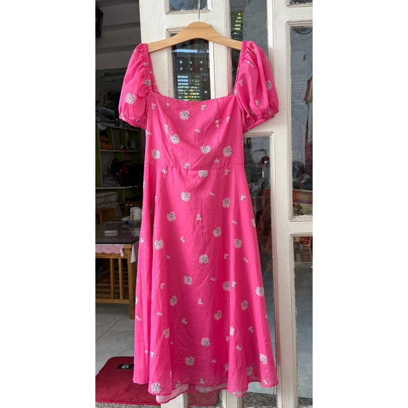 Đầm hiệu CCHAT CLOTHES size L new tag 367564