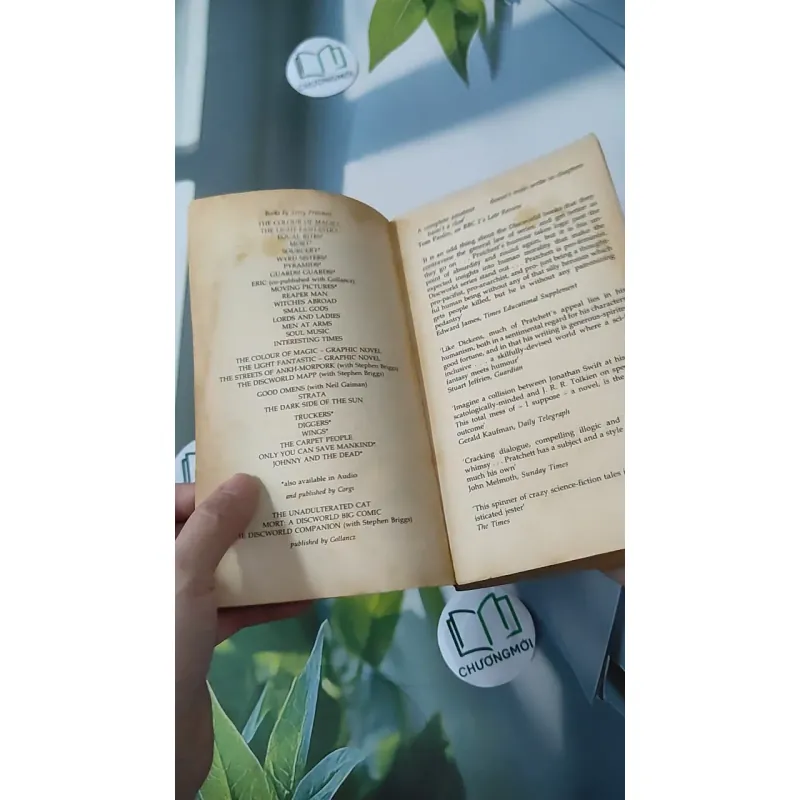 [MIỄN PHÍ BỌC SÁCH] [XƯA] Interesting Times (1994) - Terry Pratchett 1027167