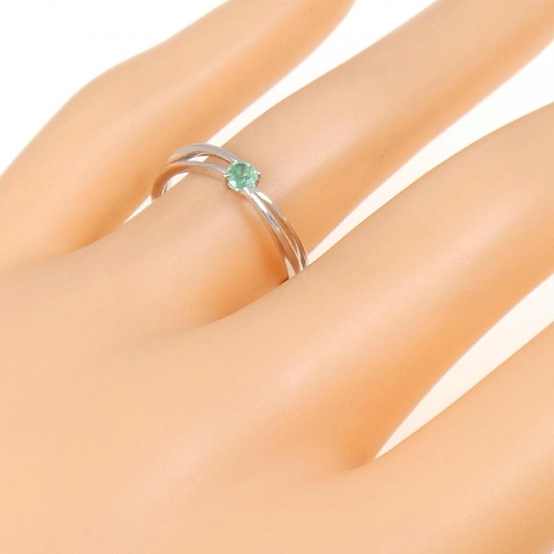 Nhẫn Ngọc Lục Bảo K10WG 672168