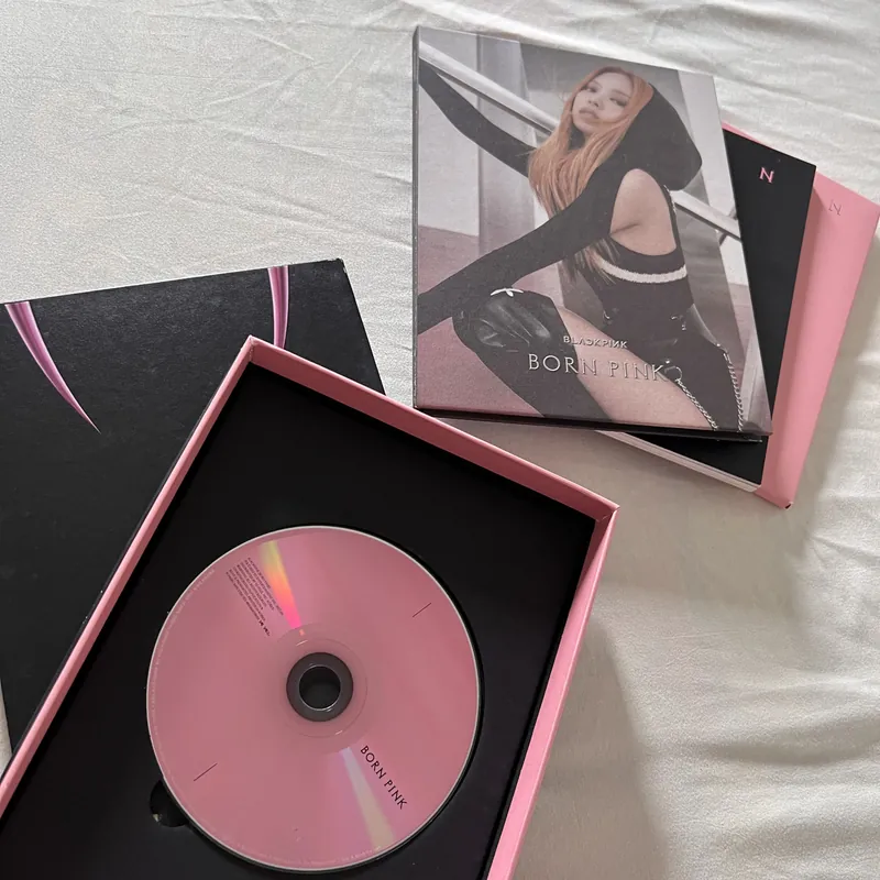 Album BORN PINK  587257