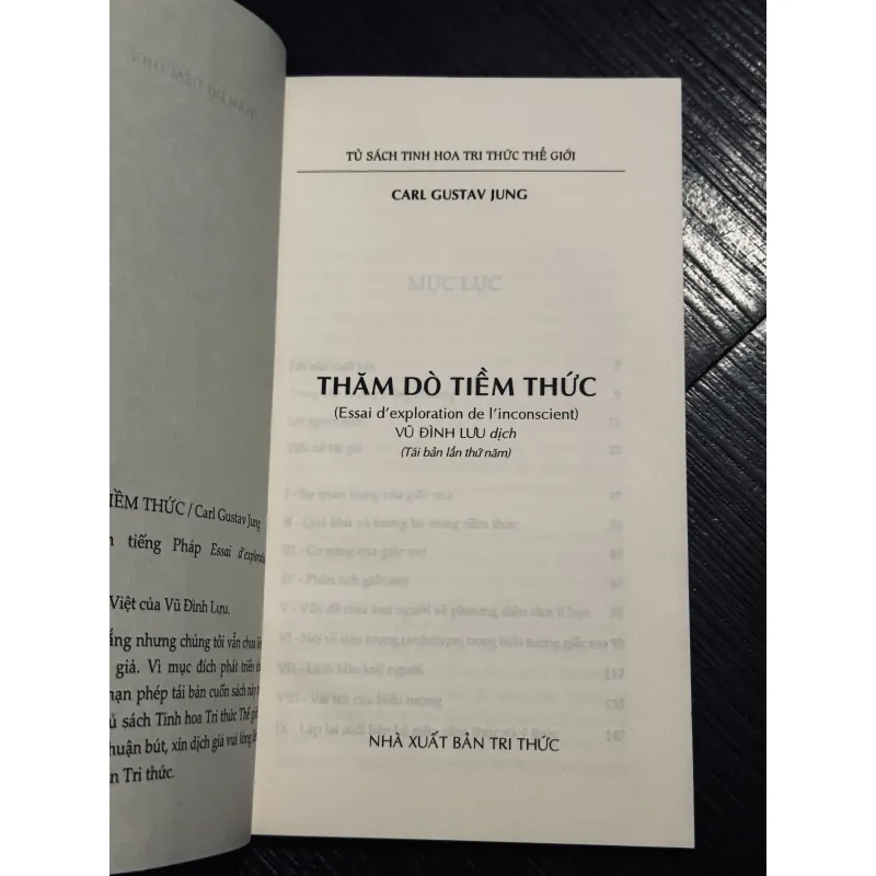 Tủ sách tinh hoa 736253