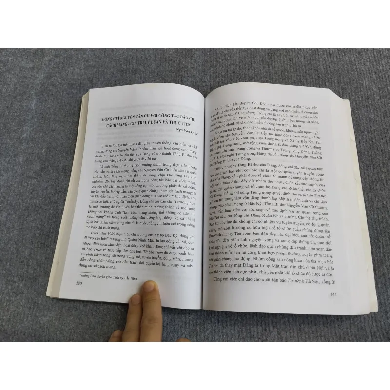 TỔNG BÍ THƯ NGUYỄN VĂN CỪ 570704