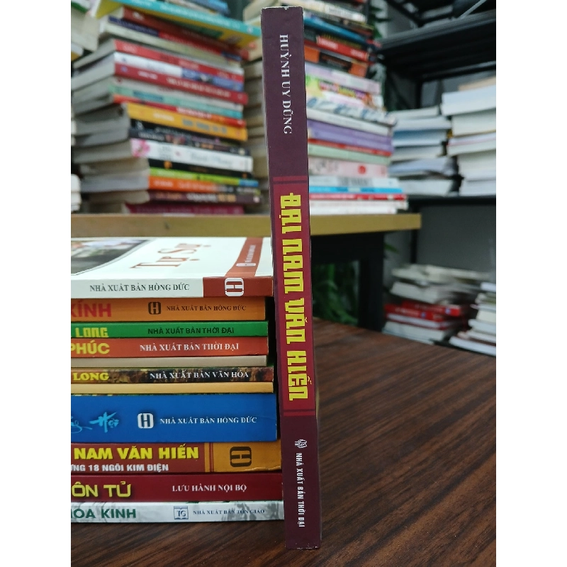 Đại Nam Văn Hiến- Huỳnh Uy Dũng 790487