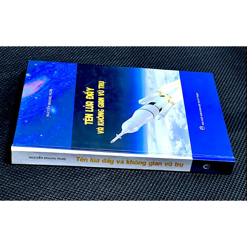TÊN LỬA ĐẨY VÀ KHÔNG GIAN VŨ TRỤ 1000915