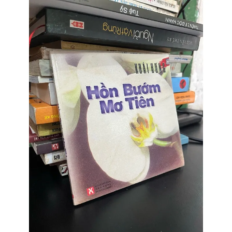 Hồn bướm mơ tiên - Khái Hưng 626509
