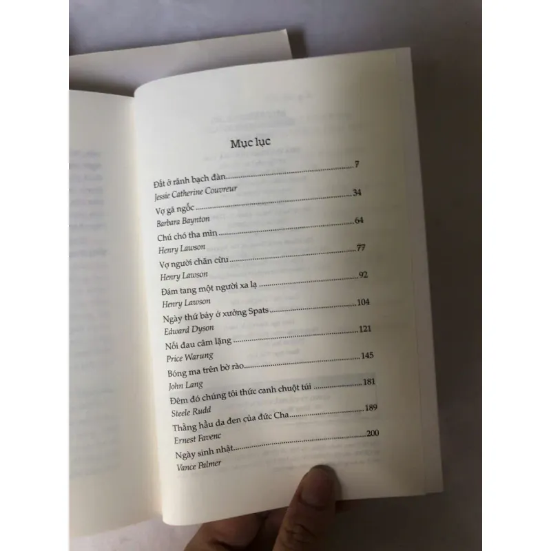 Truyện ngắn Úc & Đất ở rãnh Bạch Đàn 1020829