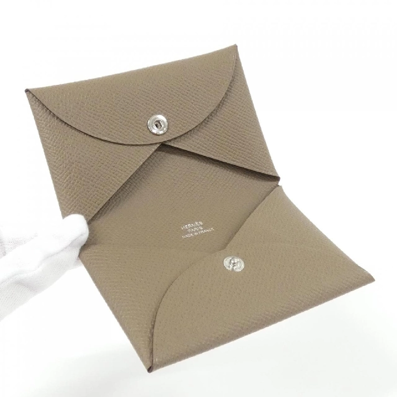 Thẻ da Hermes Calvi 044164CK 623555