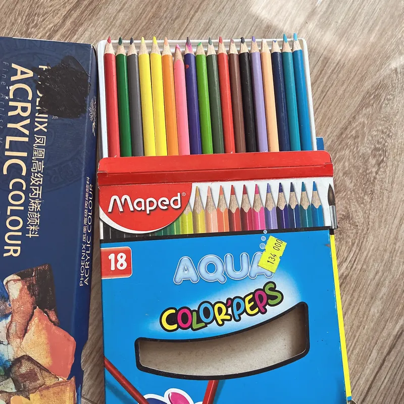 (2hand) Combo bút màu nước + màu nước + màu acrylic đã qua sử dụng  737059