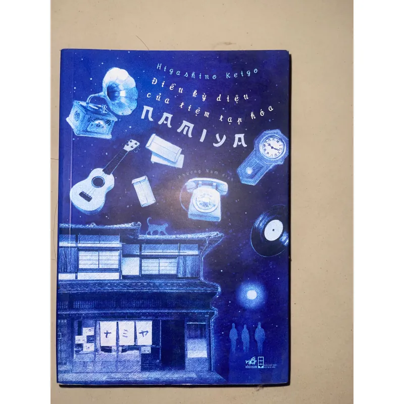 Sách Tieu Thuyet Về Ký Ức Của Tiệm Tạp Hóa - Higashino Keigo mới 90% 1044731