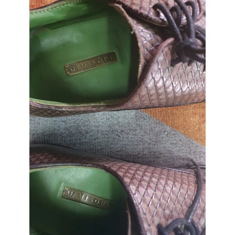 HN- Bán giầy mầu da rắn sz 40
 786314