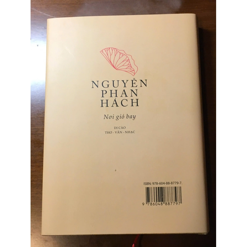 Hiếm - Nơi gió bay - Nguyễn Phan Hách - Mới 95% 465645