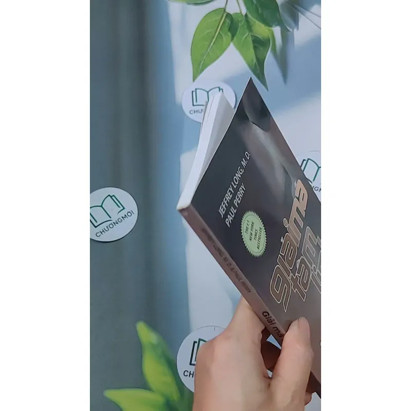 Giải mã tâm linh - Jeffrey Long 688519