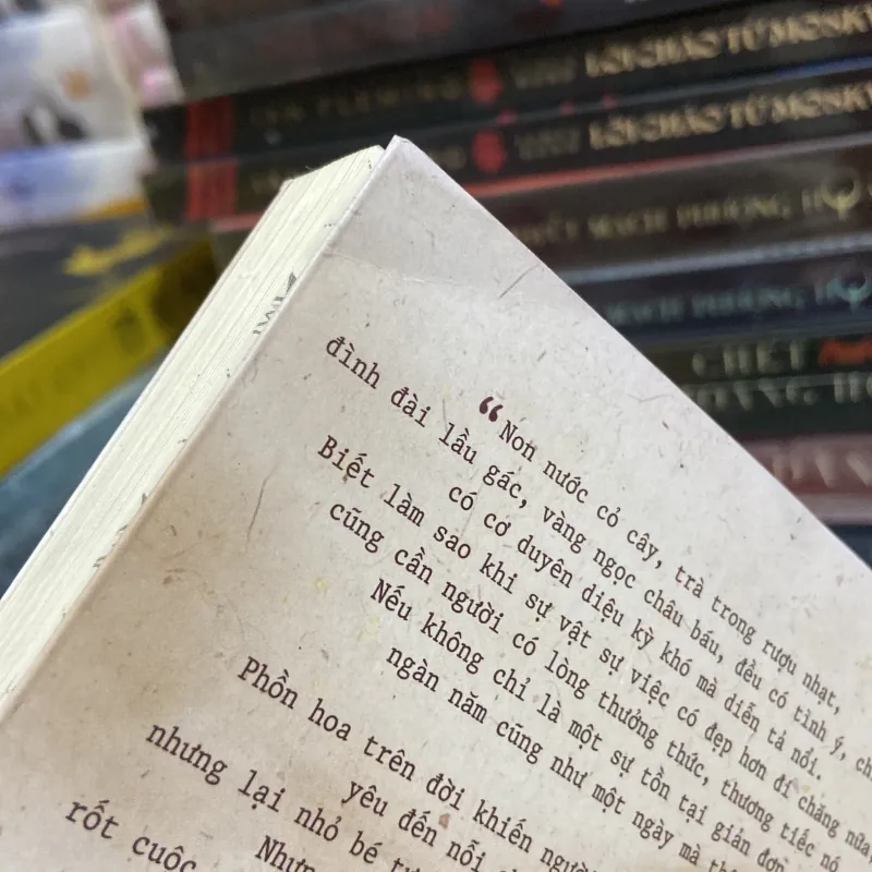 (Tản văn) - dấu xưa an lành - Bạch Lạc Mai ( bìa mềm ) 974239