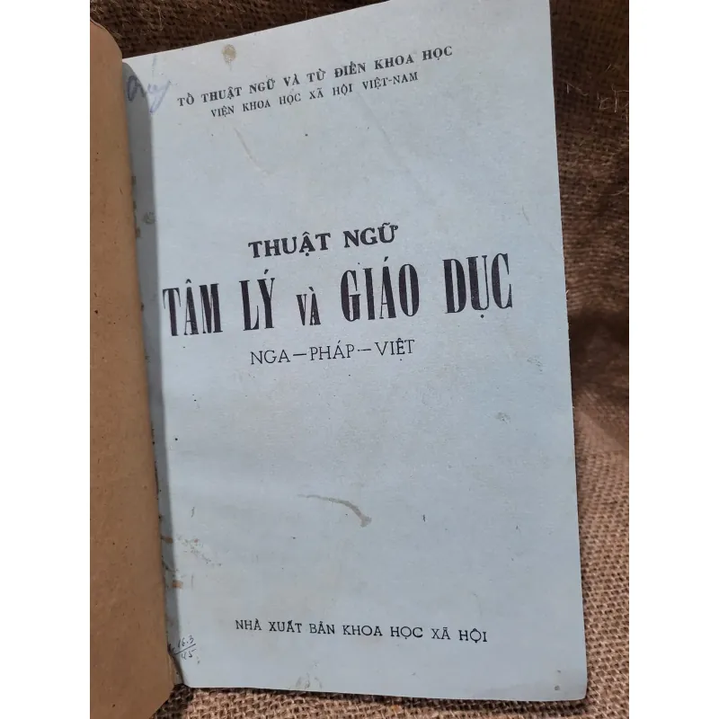 Thuật ngữ tâm lý và giáo dục Nga - Pháp - Việt 731065