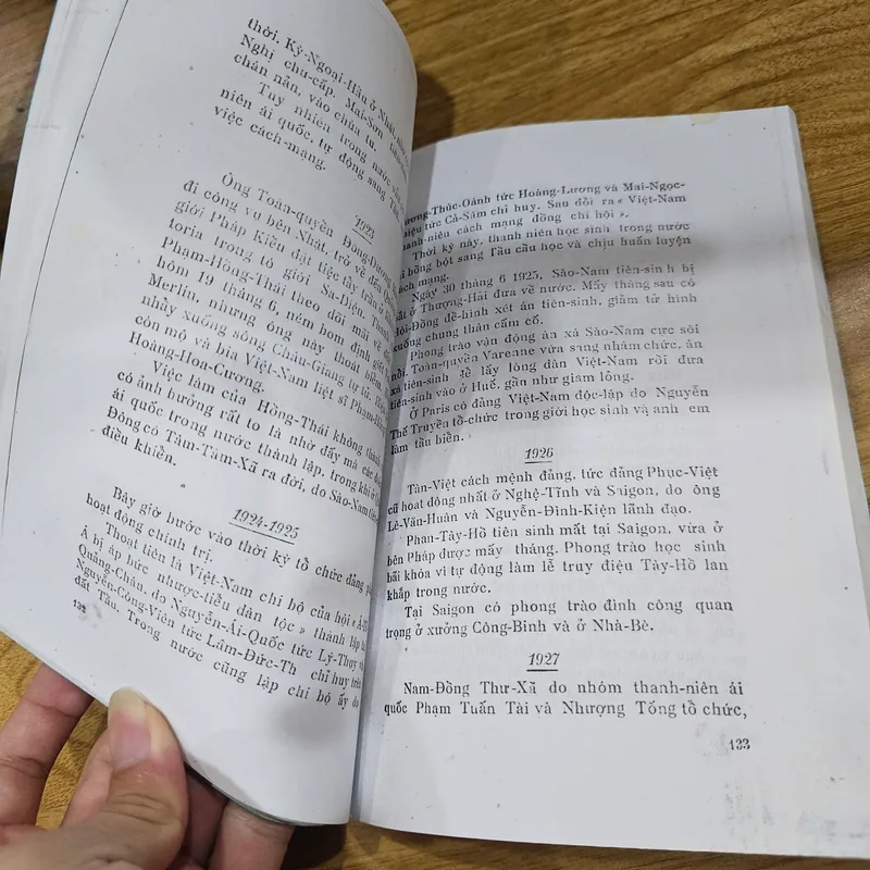 Việt - Nam tranh đấu sử (sách photo)
 688287