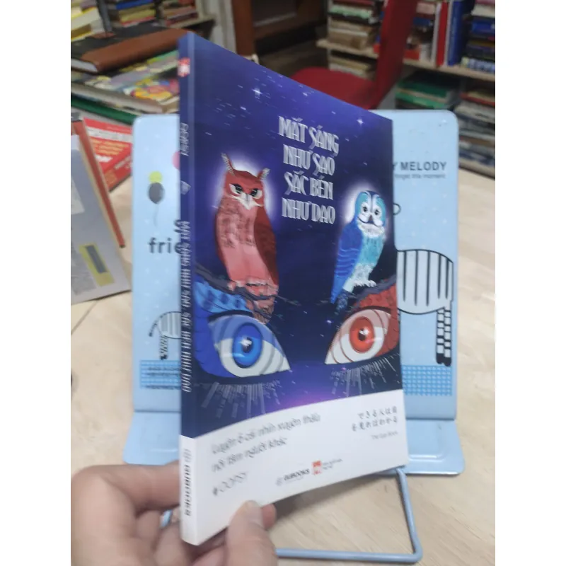 Sách: Mắt sáng như sao, sắc bén như dao - TG: Oopsy (B1) 783666