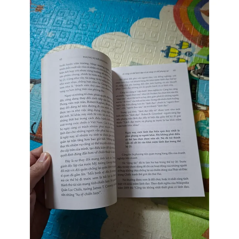 Phụng sự để dẫn đầu 799957