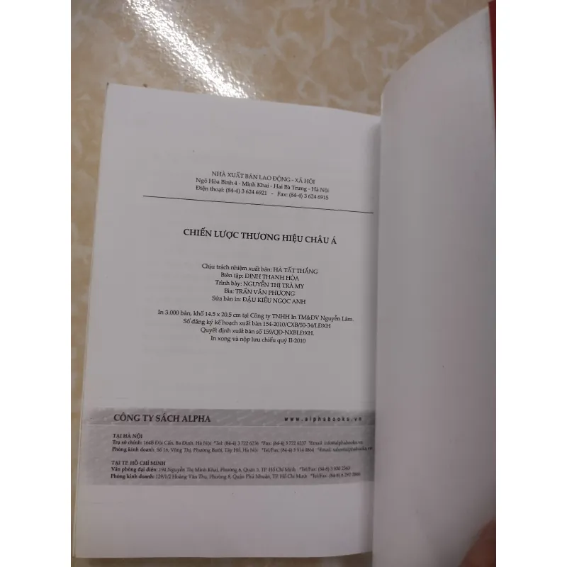 Sách: Chiến lược thương hiệu Châu Á - TG: Martin Roll - Sách Real 735115
