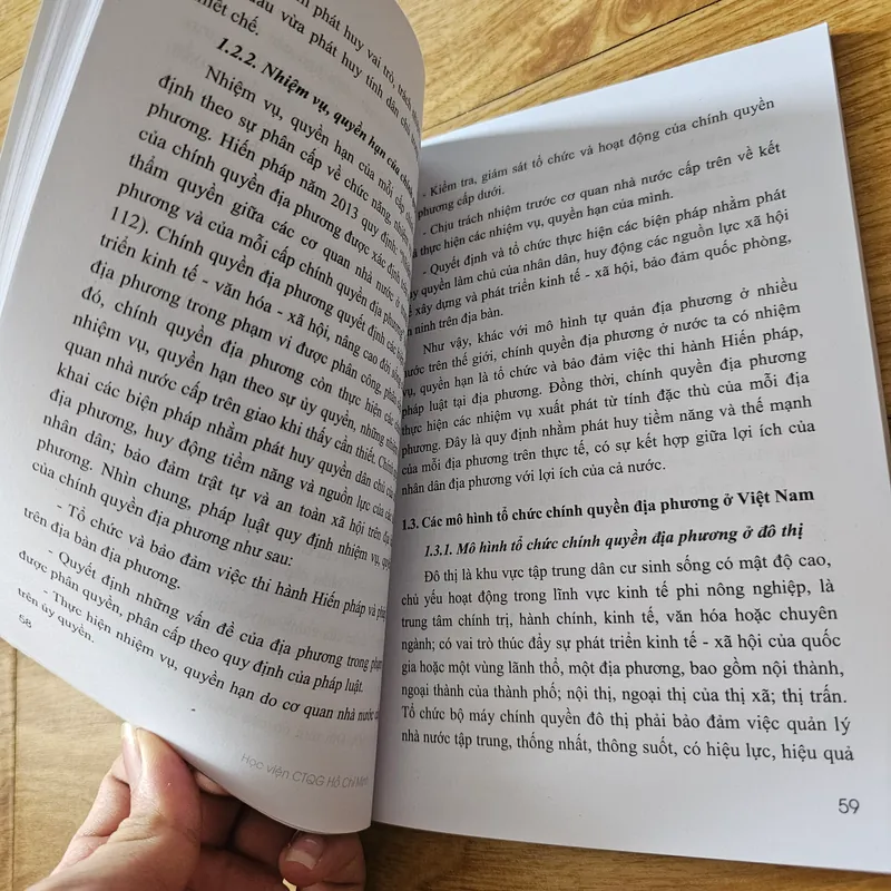 Nội dụng cơ bản về nhà nước và pháp luật Việt Nam 
Giá 23k 608330