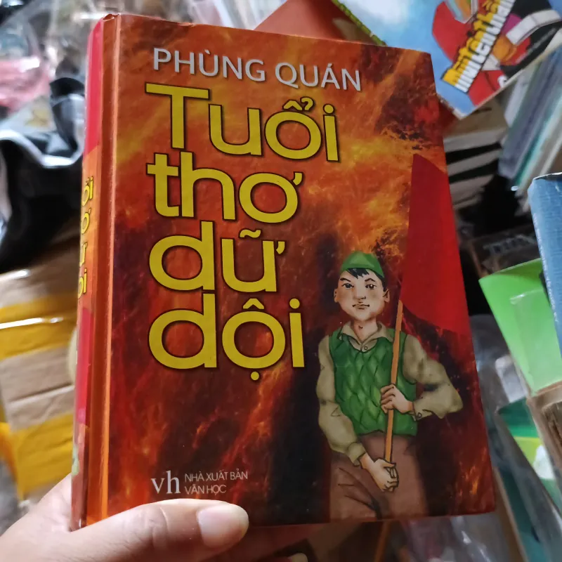 Tuổi thơ dữ dội  1034087