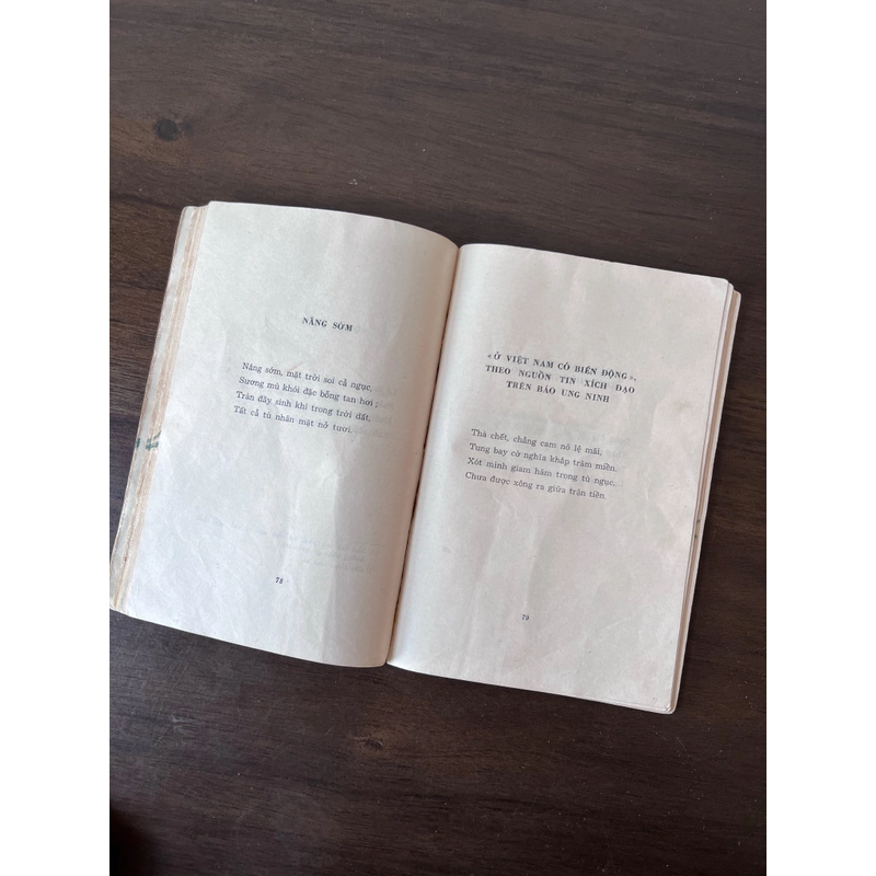 📖 Nhật ký trong tù (bản in 1971) 526046