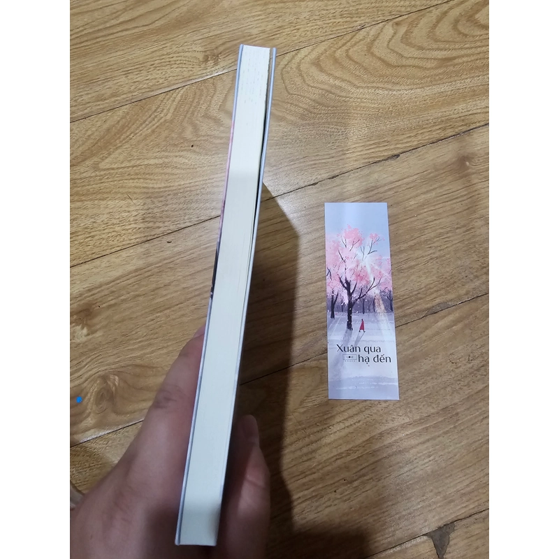 Xuân qua Hạ đến
62k (bìa 125k) 459922