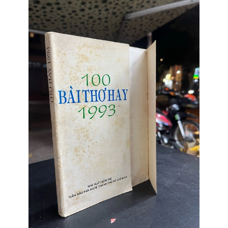 100 bài thơ hay 1993 797058