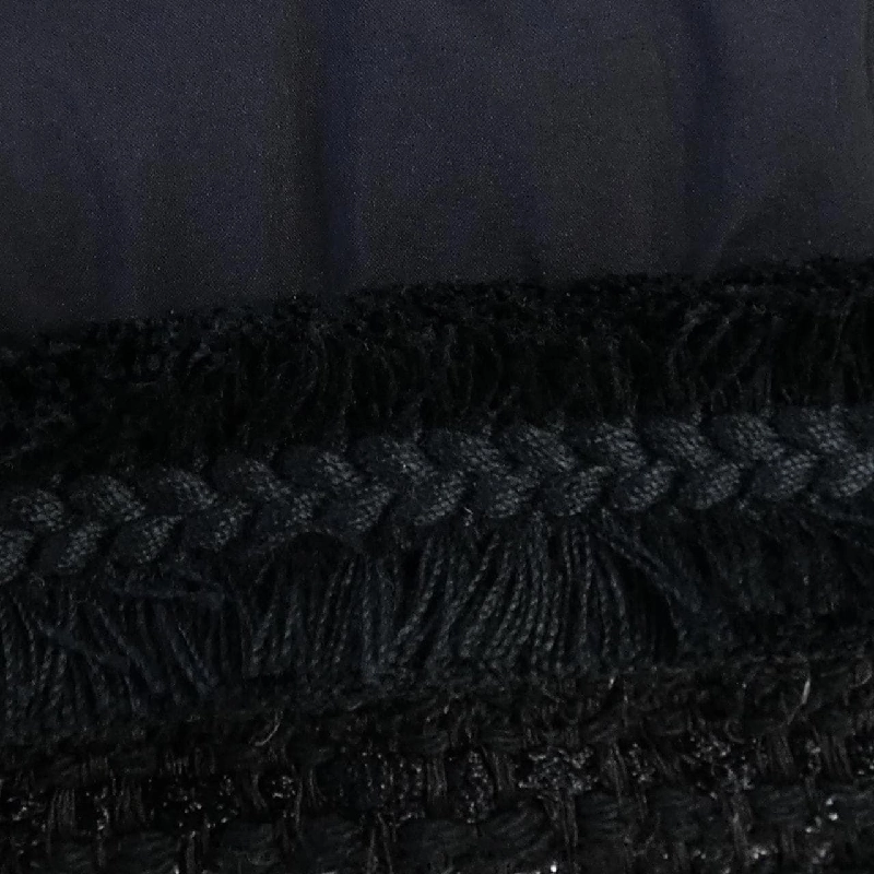 Áo khoác lông vũ MONCLER 641096