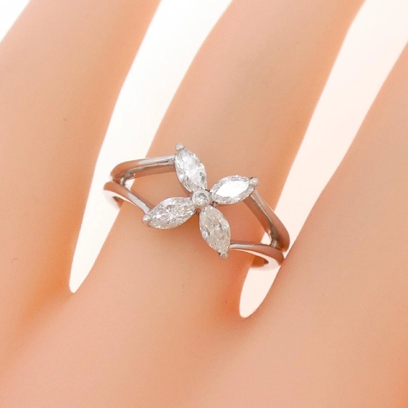 Nhẫn kim cương hoa PT900 0.50CT - Hàng hiệu Chính hãng 849195