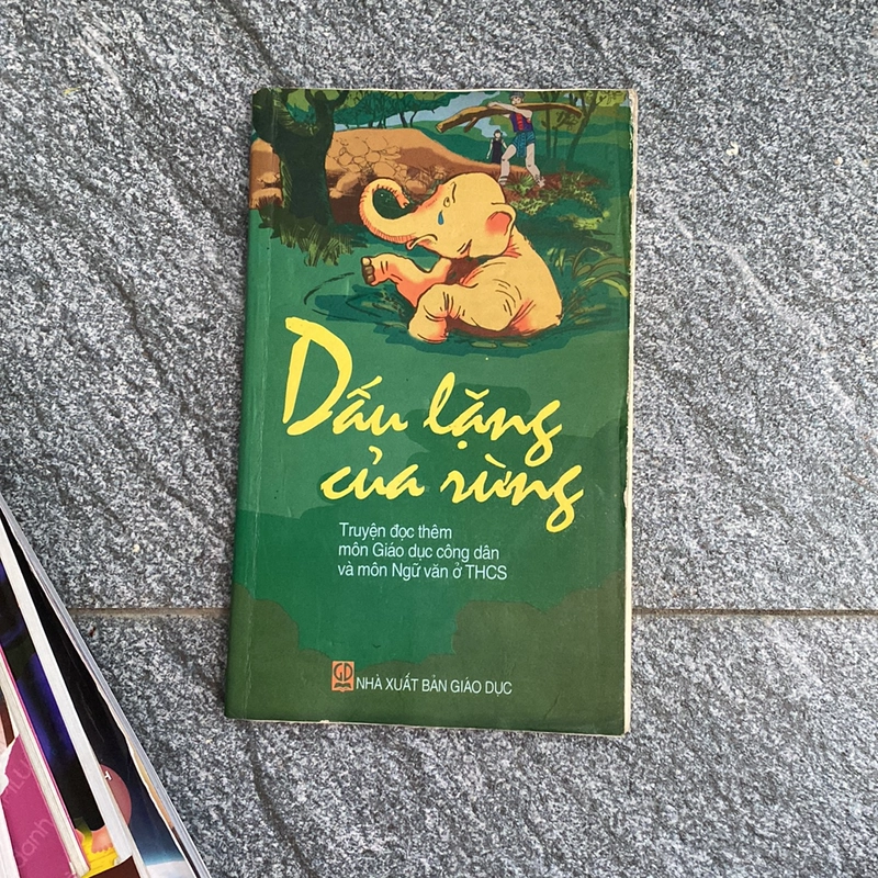 Sách truyện hay cho trẻ dấu lặng của rừng 536623