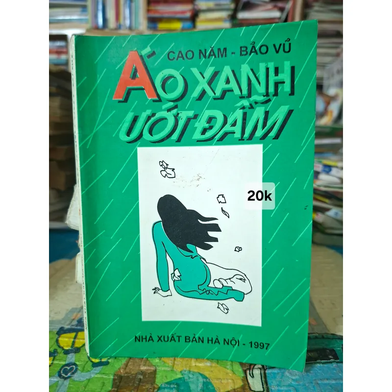 Áo xanh ướt đẫm 1053799