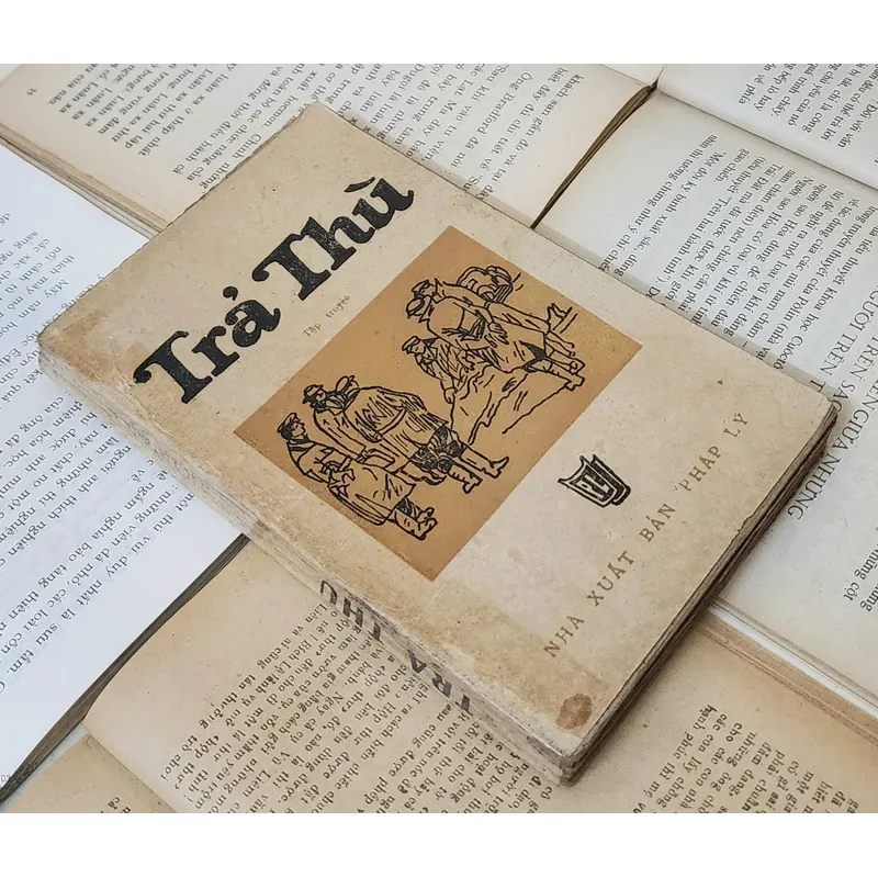 Tập truyện của NXB Pháp Lý: TRẢ THÙ 711654