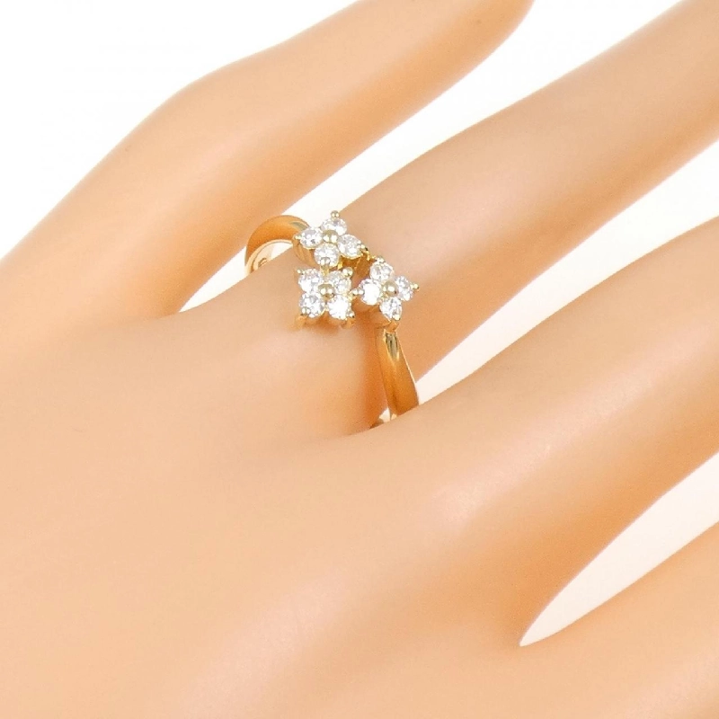 Nhẫn kim cương hoa K18YG 0.32CT 672192